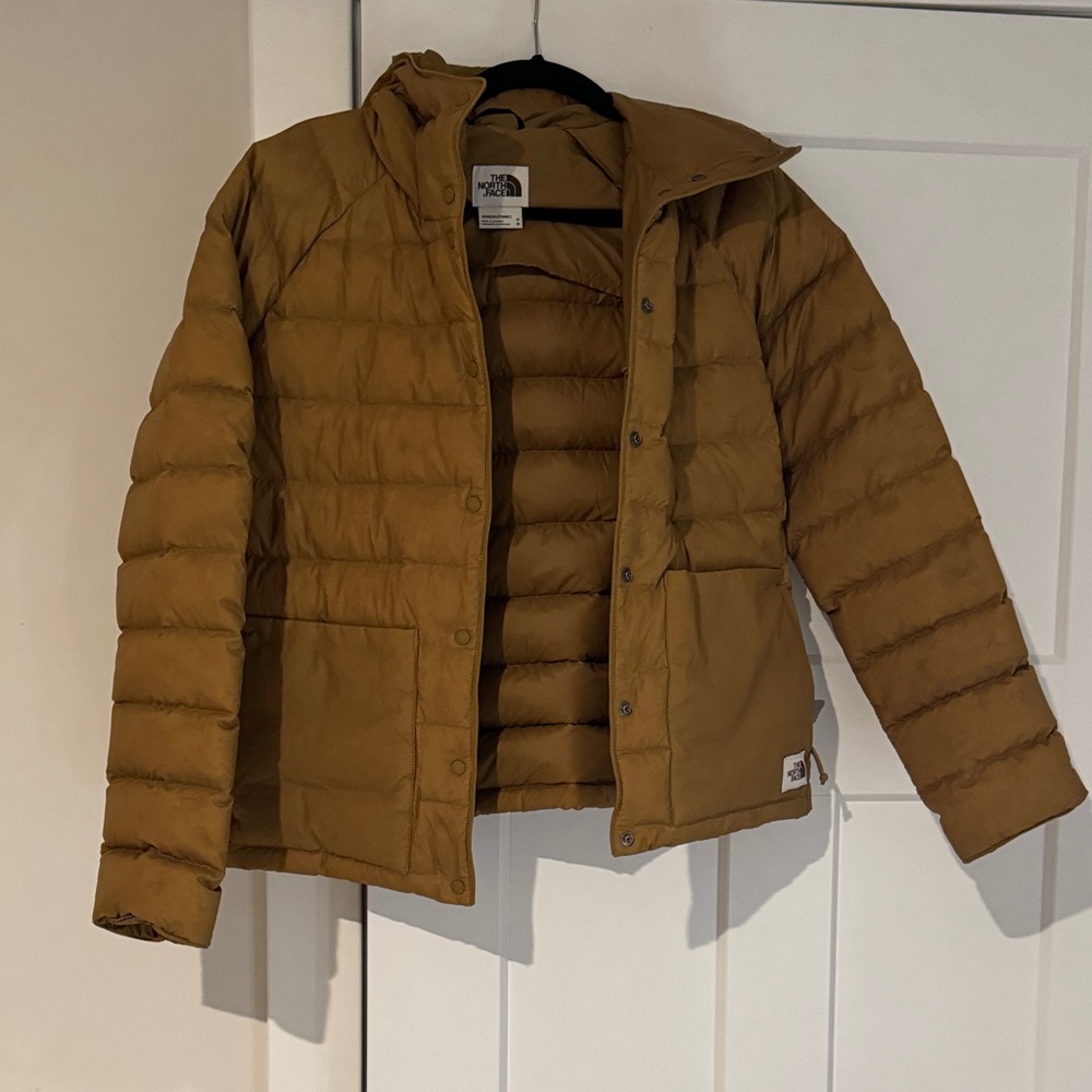 The North Face Women's Tan Puffer Jacket - Picture 6 of 6